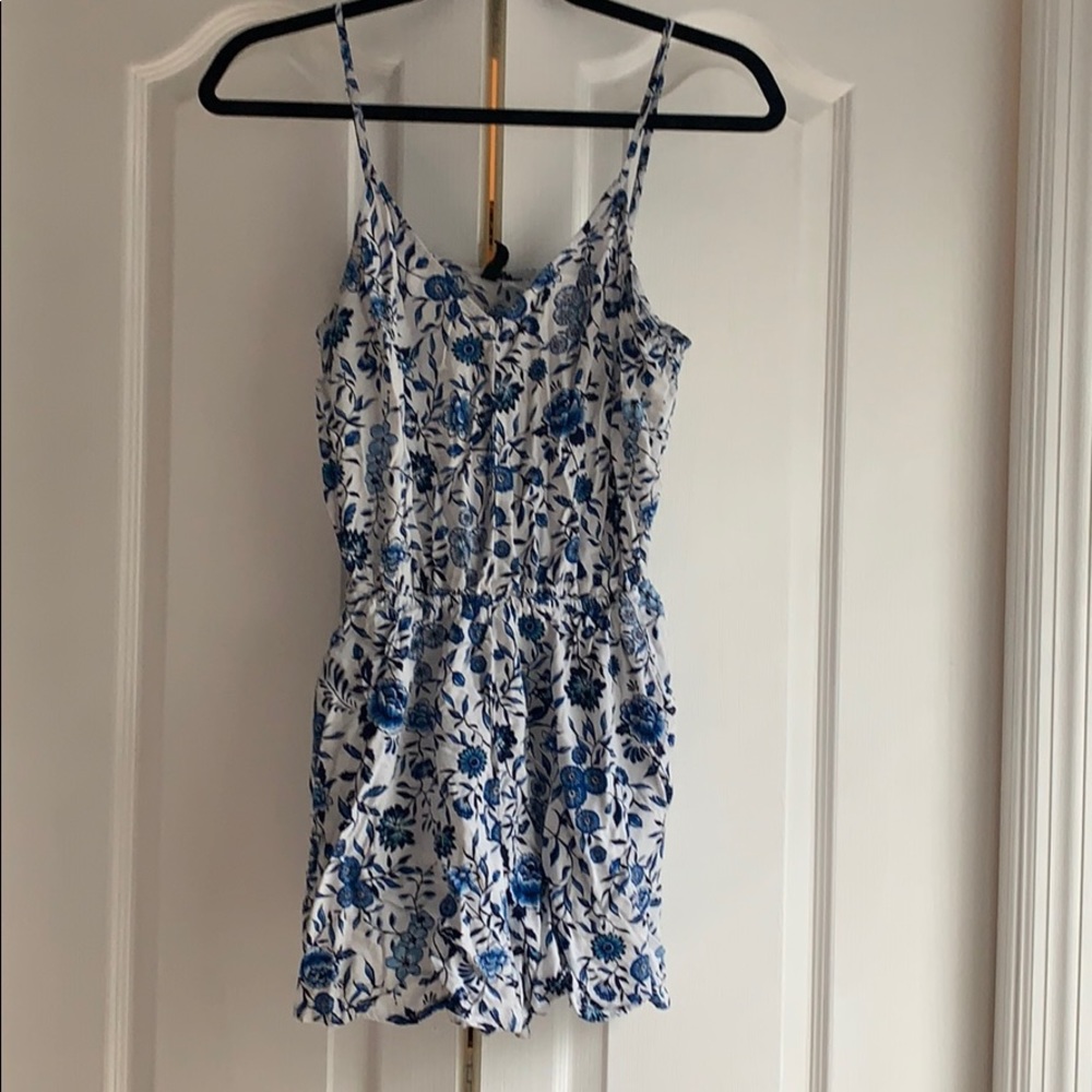 Adorable romper!